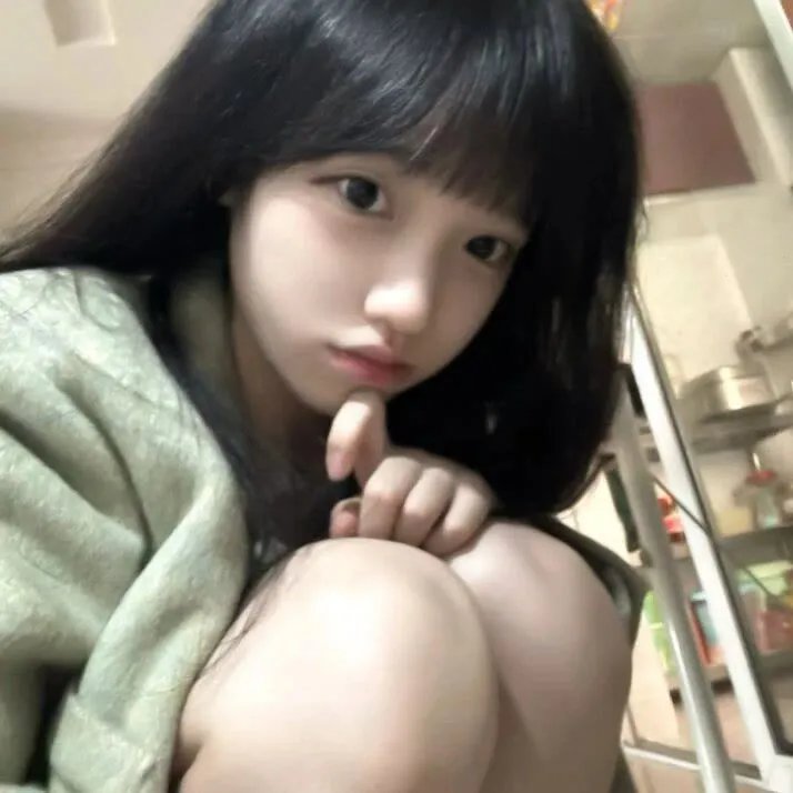 樱花盛开 海报
