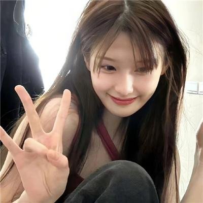 虚情假意 海报